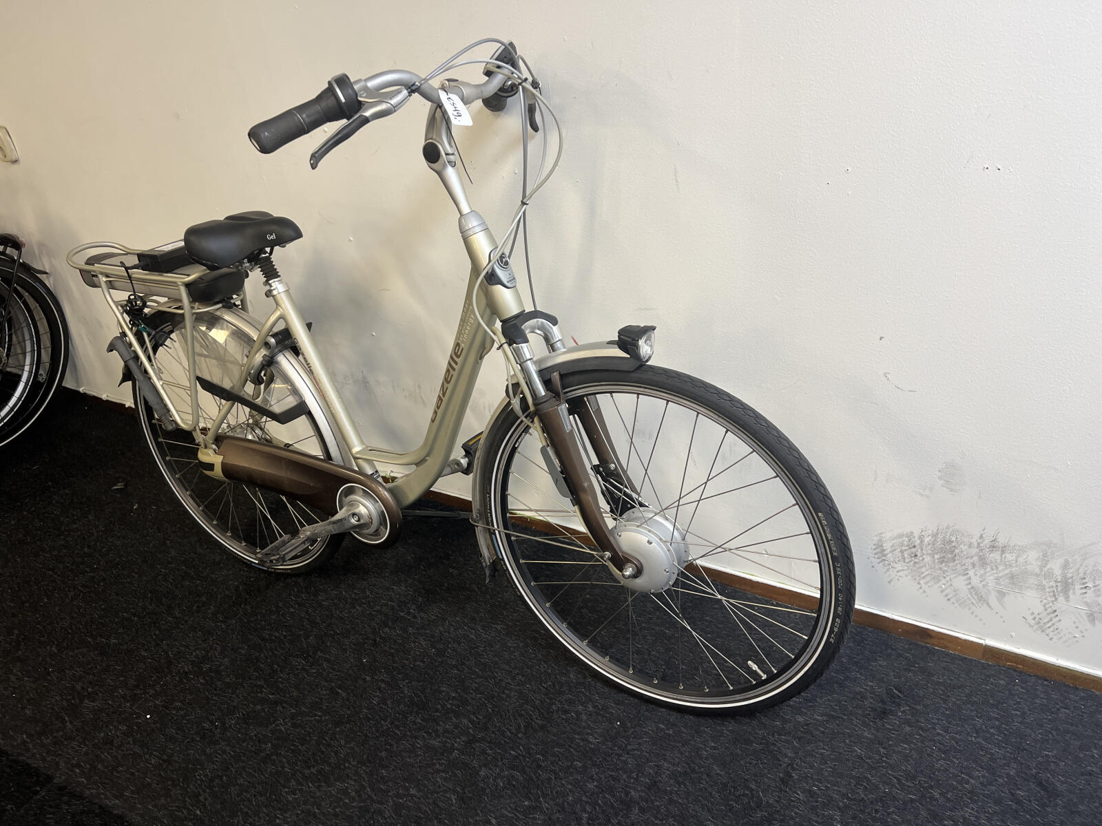 Grey Gazelle Innergy city e-bike (3)