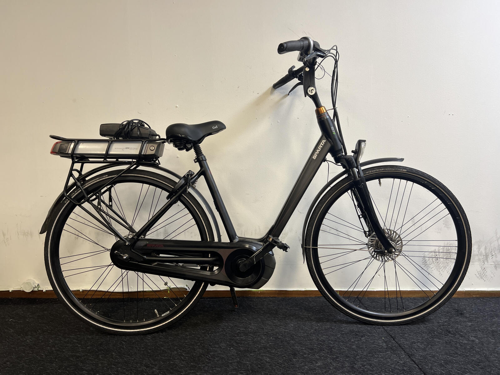 Black Sparta m7 city bike