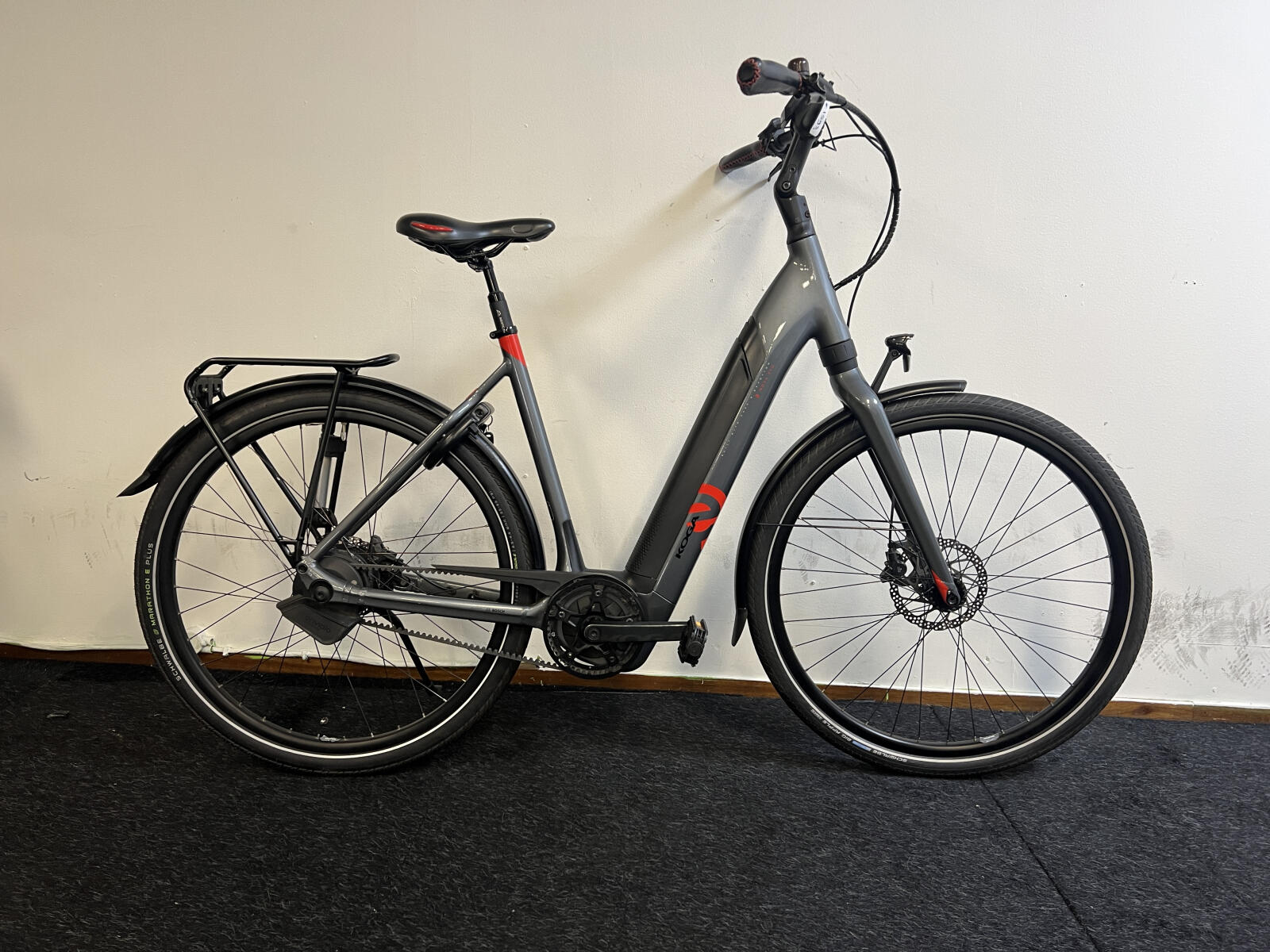 Grey/metal Koga Nova evo city e-bike