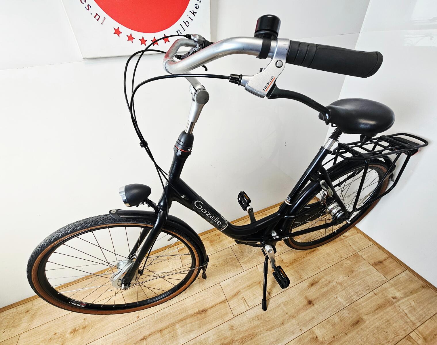 Zwart Gazelle Bloom Nieuw banden