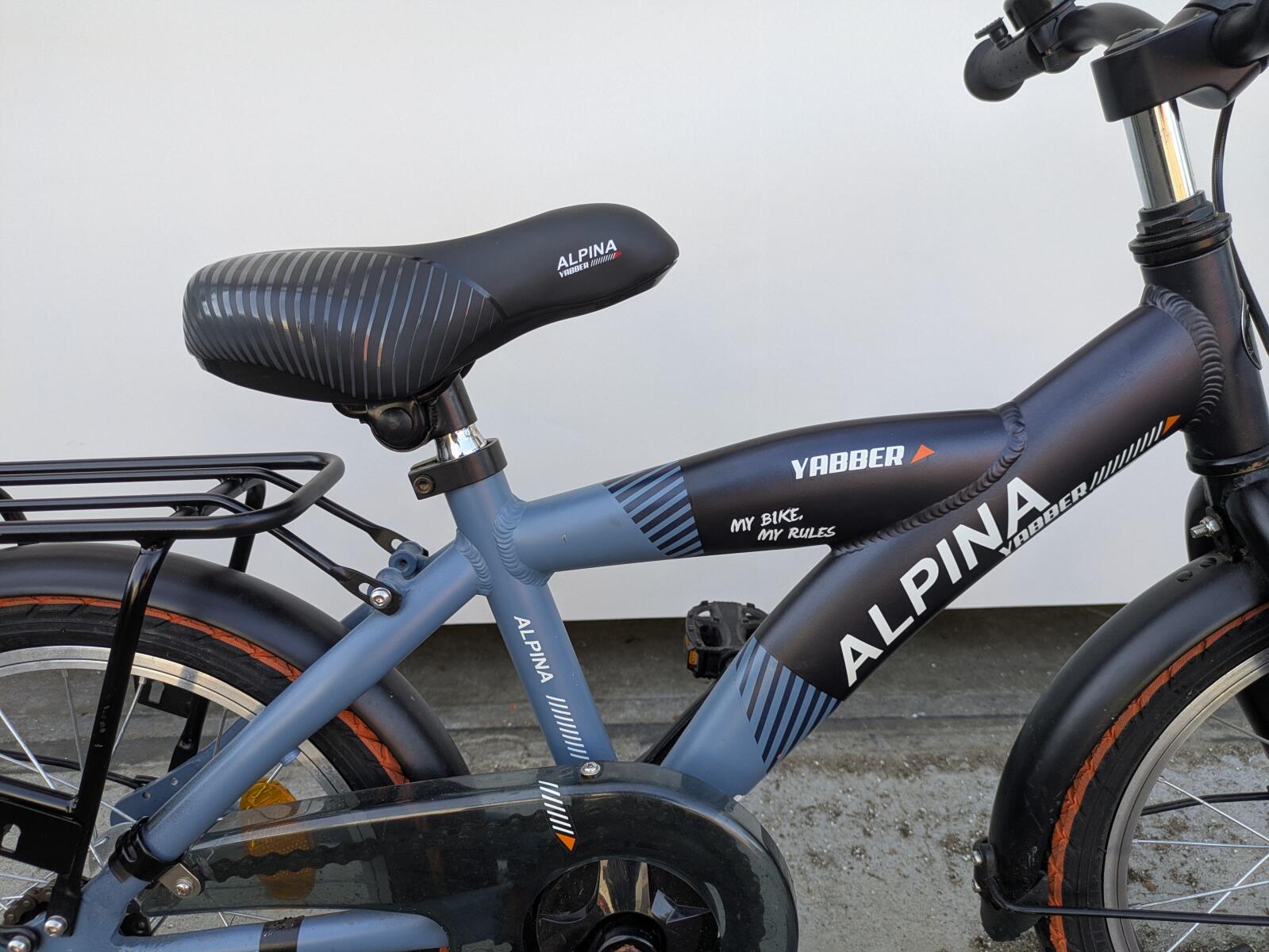 16 inch Alpina Yabber met een terugtraprem. (5)