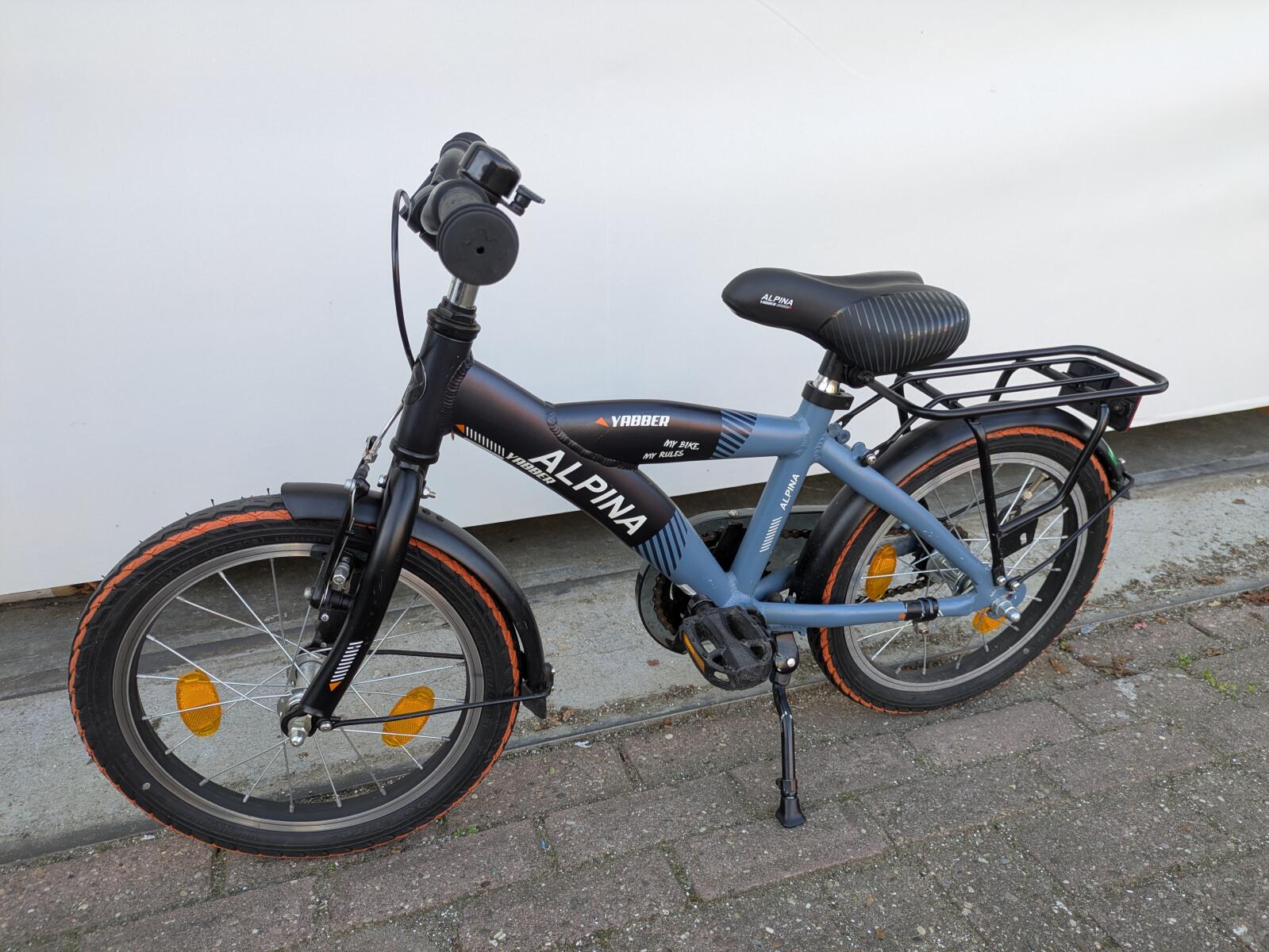 16 inch Alpina Yabber met een terugtraprem. (3)