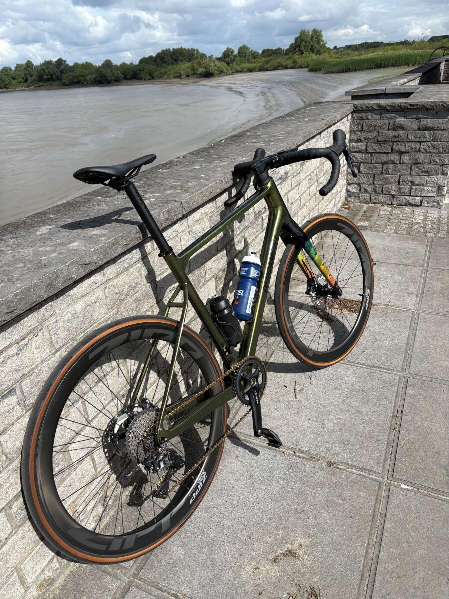 Bergamont Grandurance Elite 2022 maat 57 (ZIPP 303s) (3)