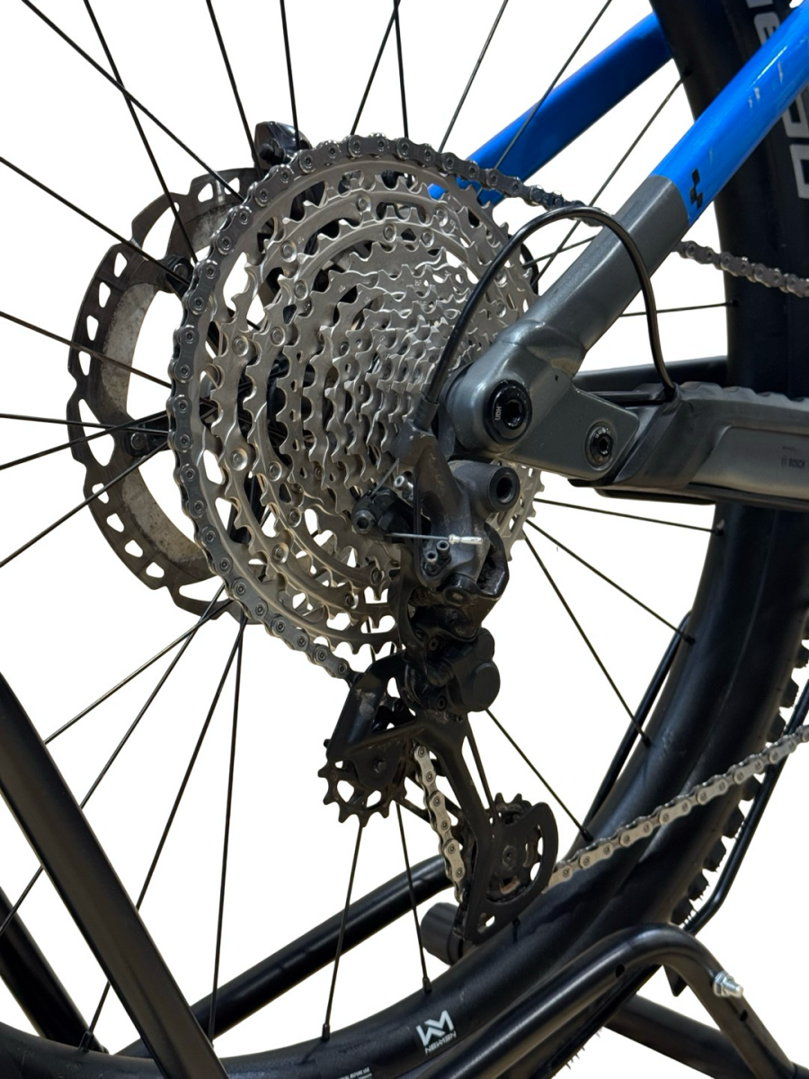 Cube Stereo Hybrid 160 HPC Actionteam 750 Carbon E-Mountainbike Shimano XT 2024 (4)