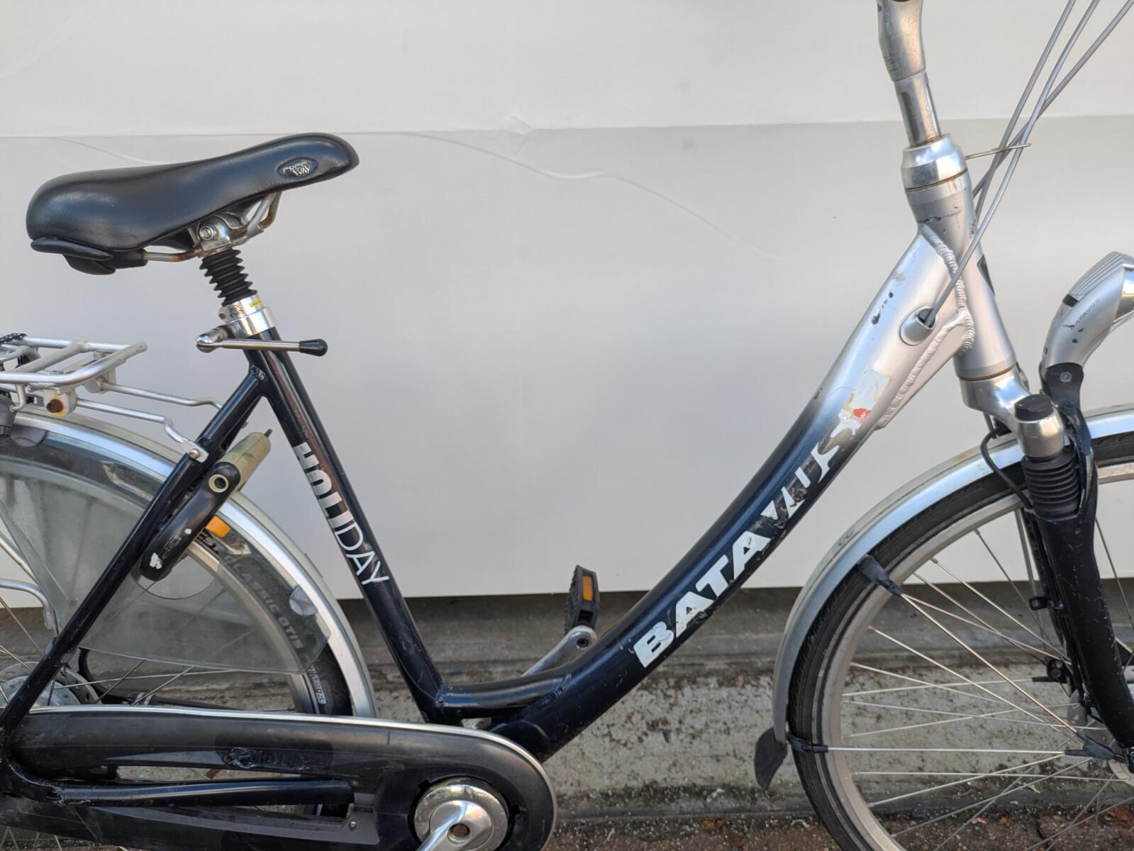 28 inch Batavus Holiday met 7 versnellingen en vering. (5)