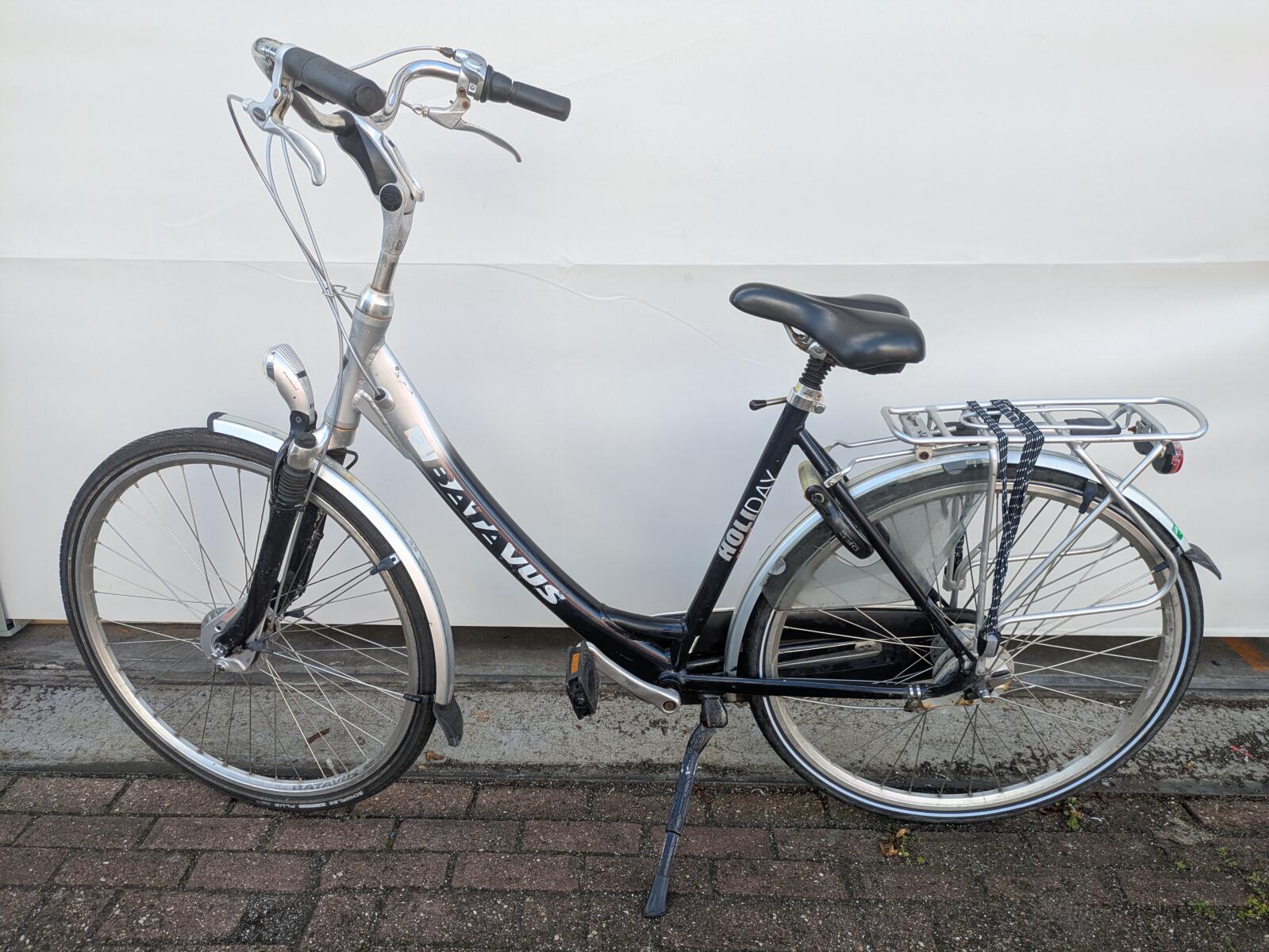 28 inch Batavus Holiday met 7 versnellingen en vering. (3)