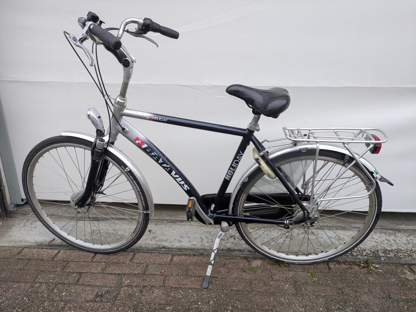 28 inch Batavus Holiday met 7 versnellingen en vering. (4)