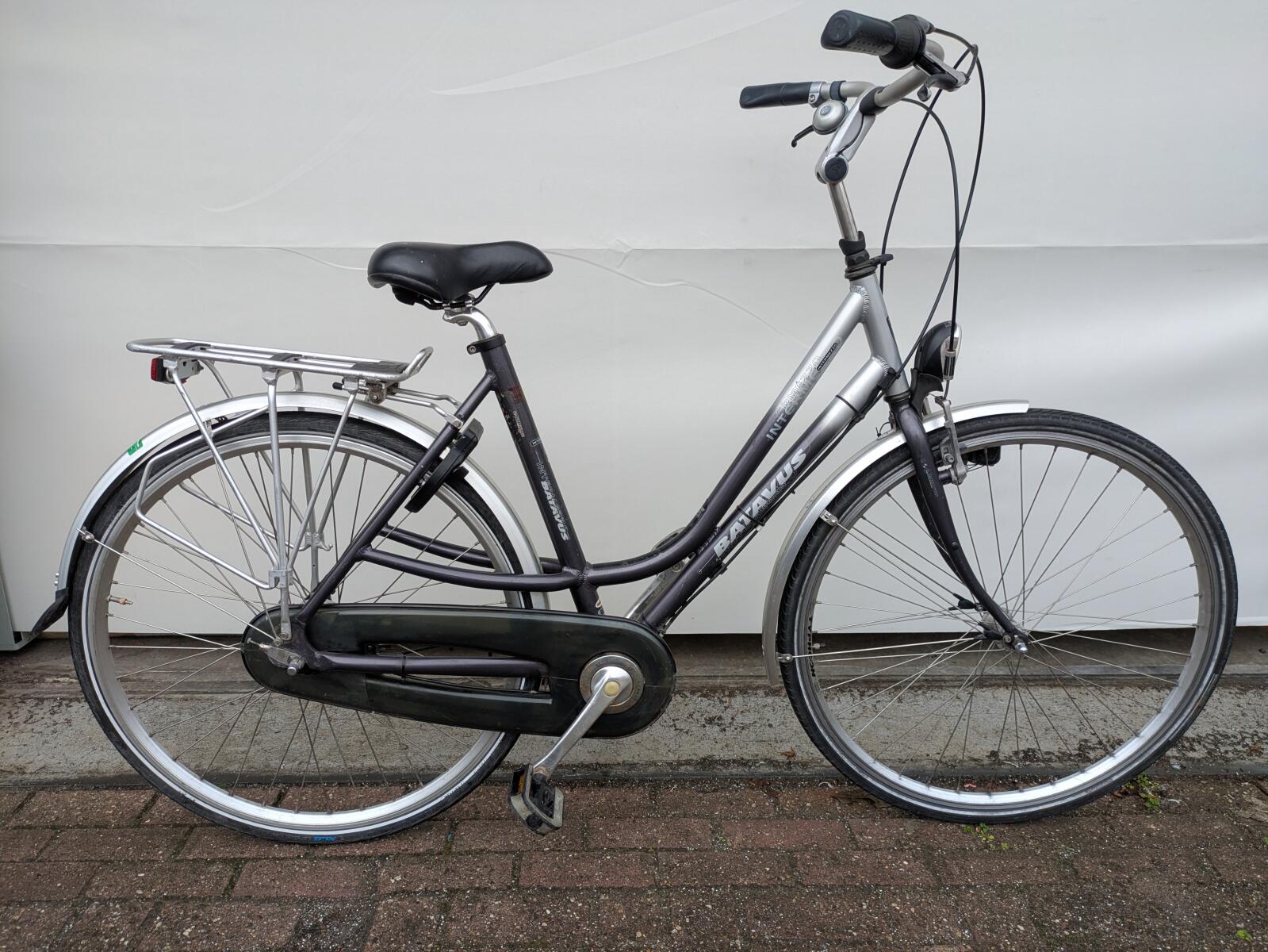 28 inch Batavus Intermezzo met 7 versnellingen.