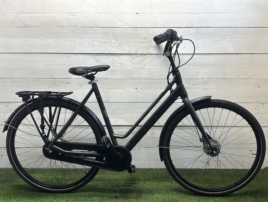 Batavus city bike, black