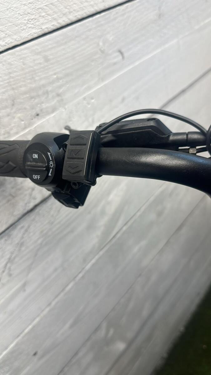 Cross electric city bike 748Wh, black (4)