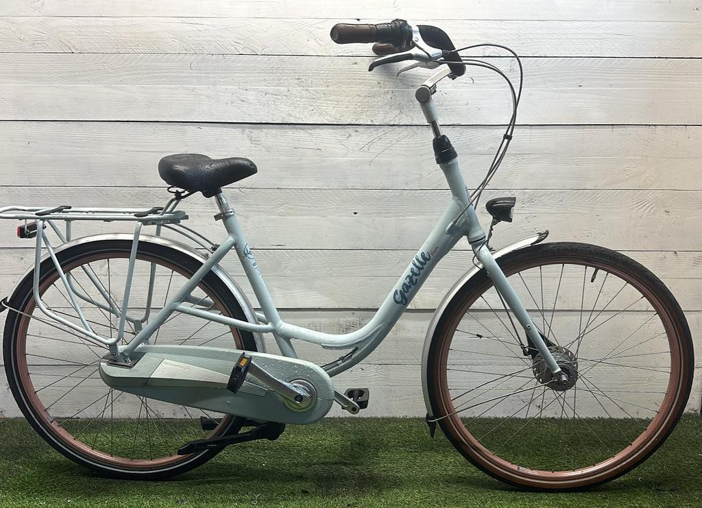 Gazelle mom/dad bike city bike, white