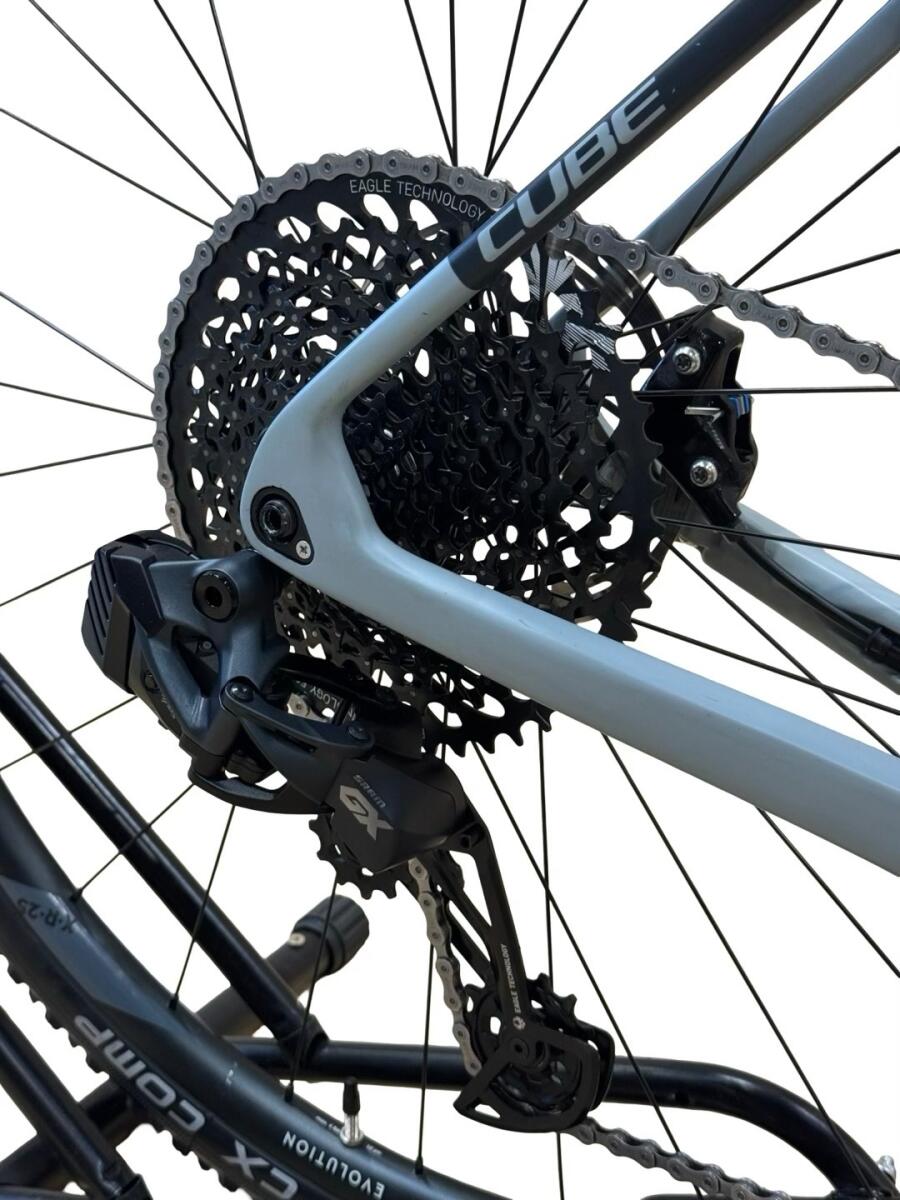 Cube Nuroad C:62 SL Carbon Gravelbike SRAM GX AXS 2022 (3)