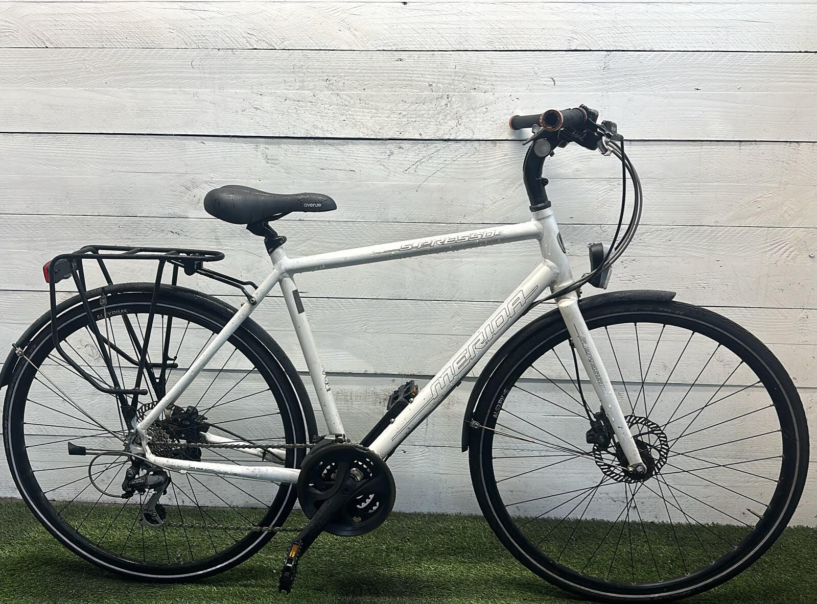 Merida Bikes city bike, white