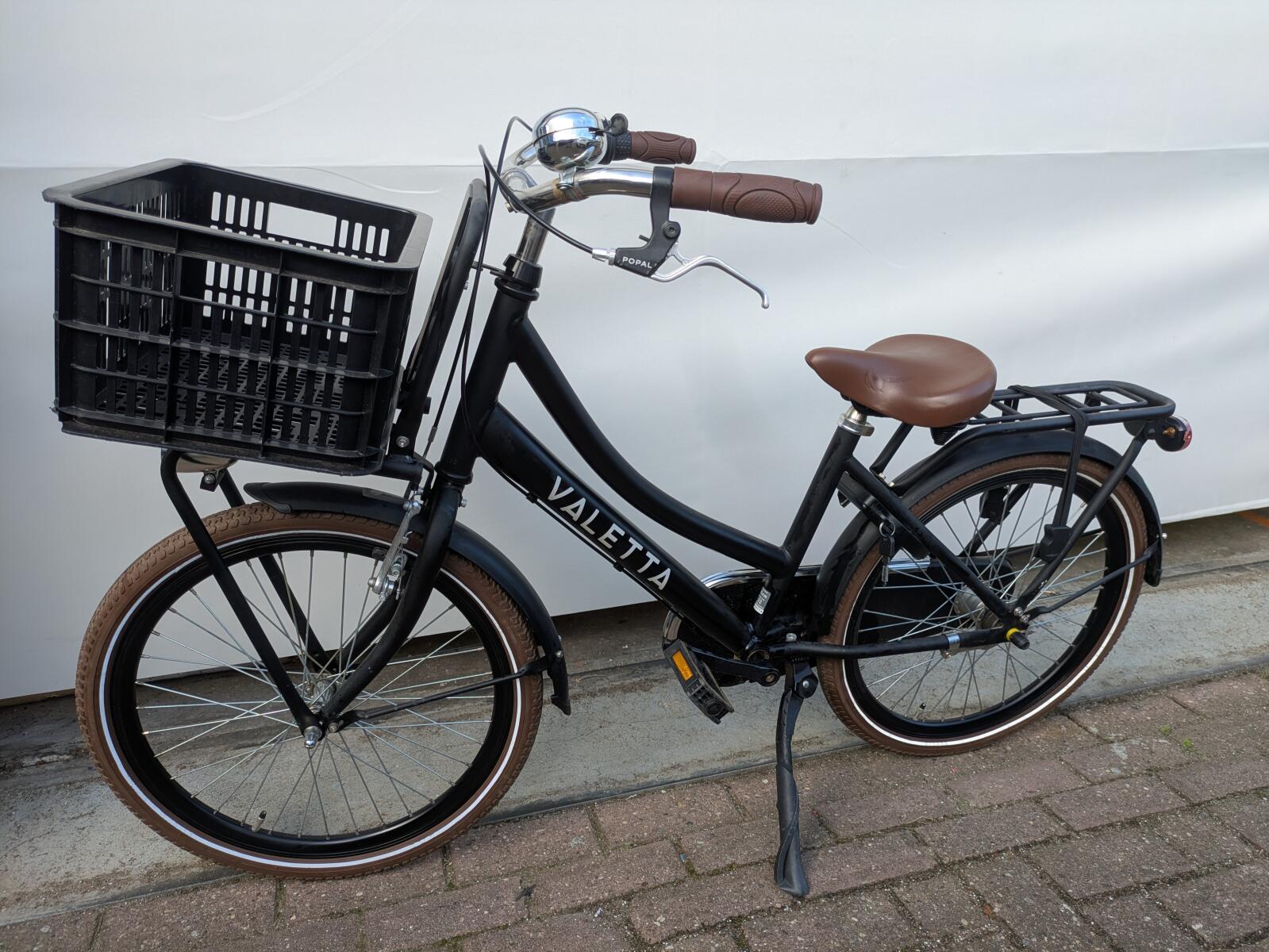 22 inch Valetta Transport met 3 versnellingen en een voordrager. (4)