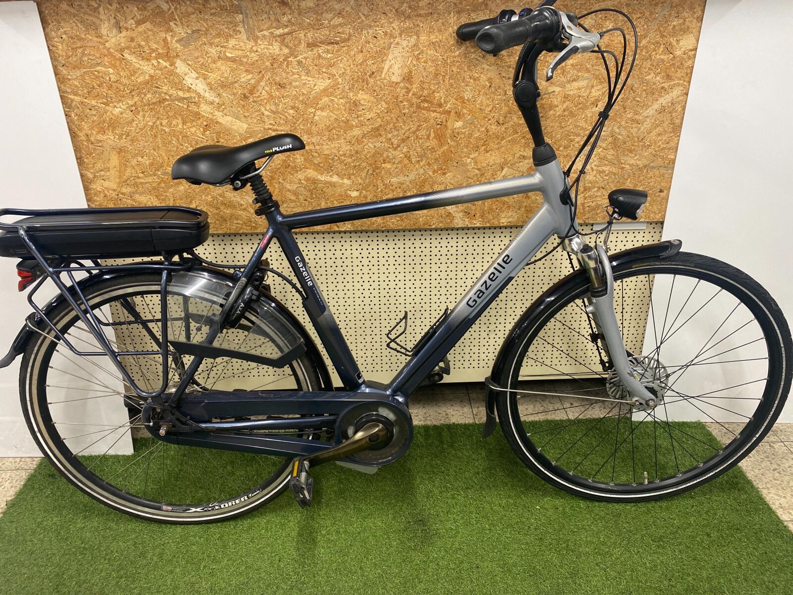 GAZELLE GRENOBLE C7 MIDDENMOTOR HERENFIETS 57 CM 7V 400WH