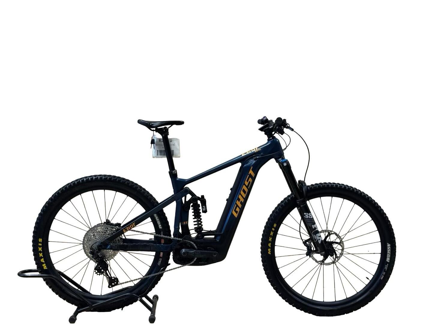 Ghost E-Riot EN CF Pro Carbon  29 inch E-Mountainbike Shimano XT 2023