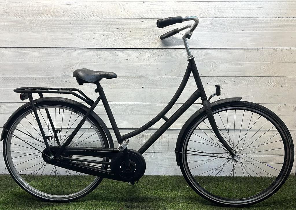 Classic dutch city bike, black