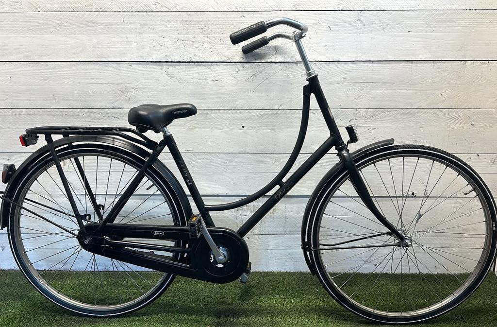 Batavus city bike, black