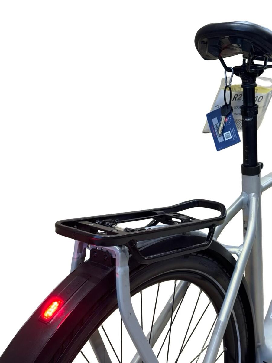 Cube Touring Hybrid Pro 625 E-Bike (3)