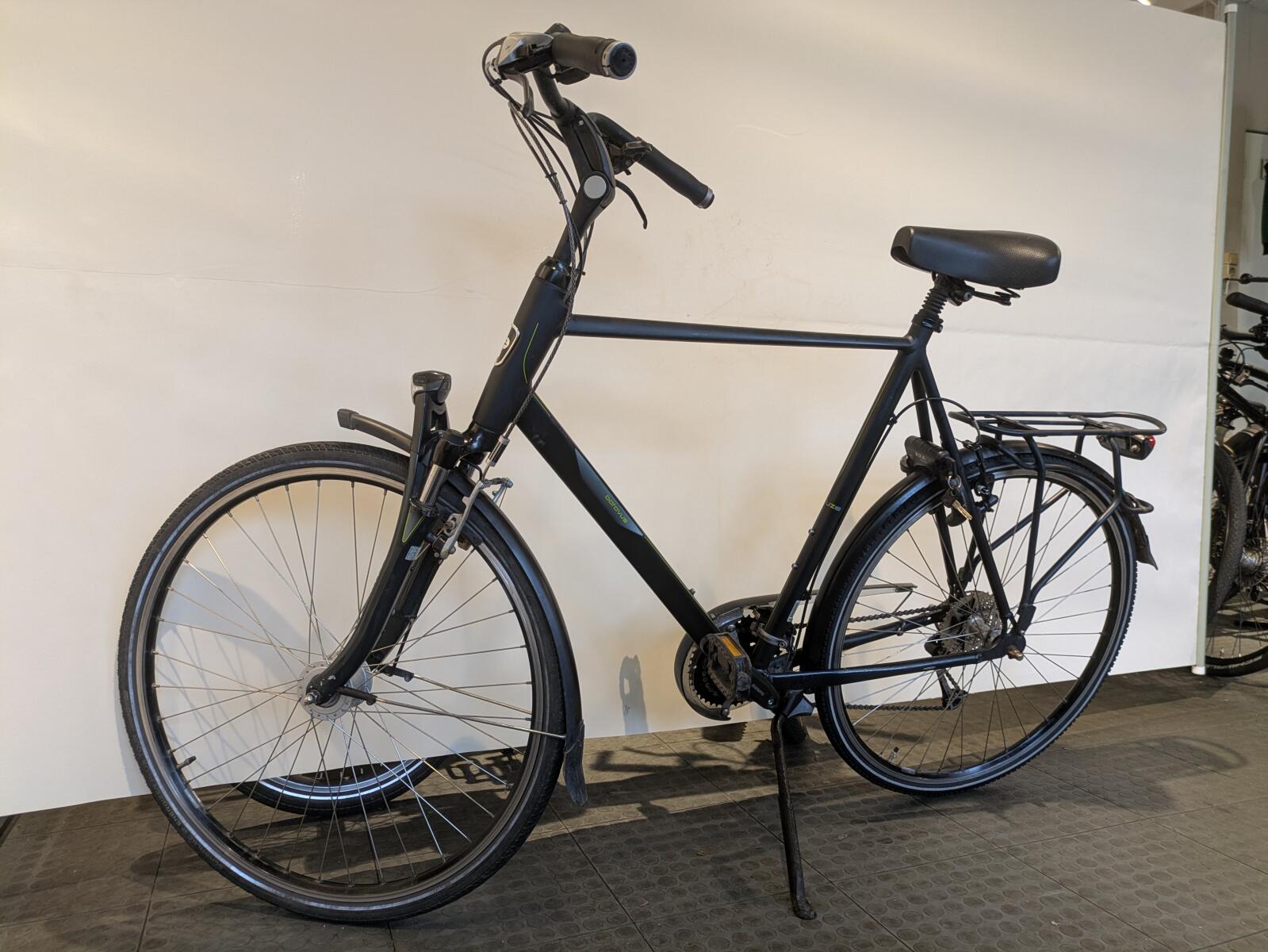 28 inch Batavus Fuze met 27 versnellingen en vering. (3)