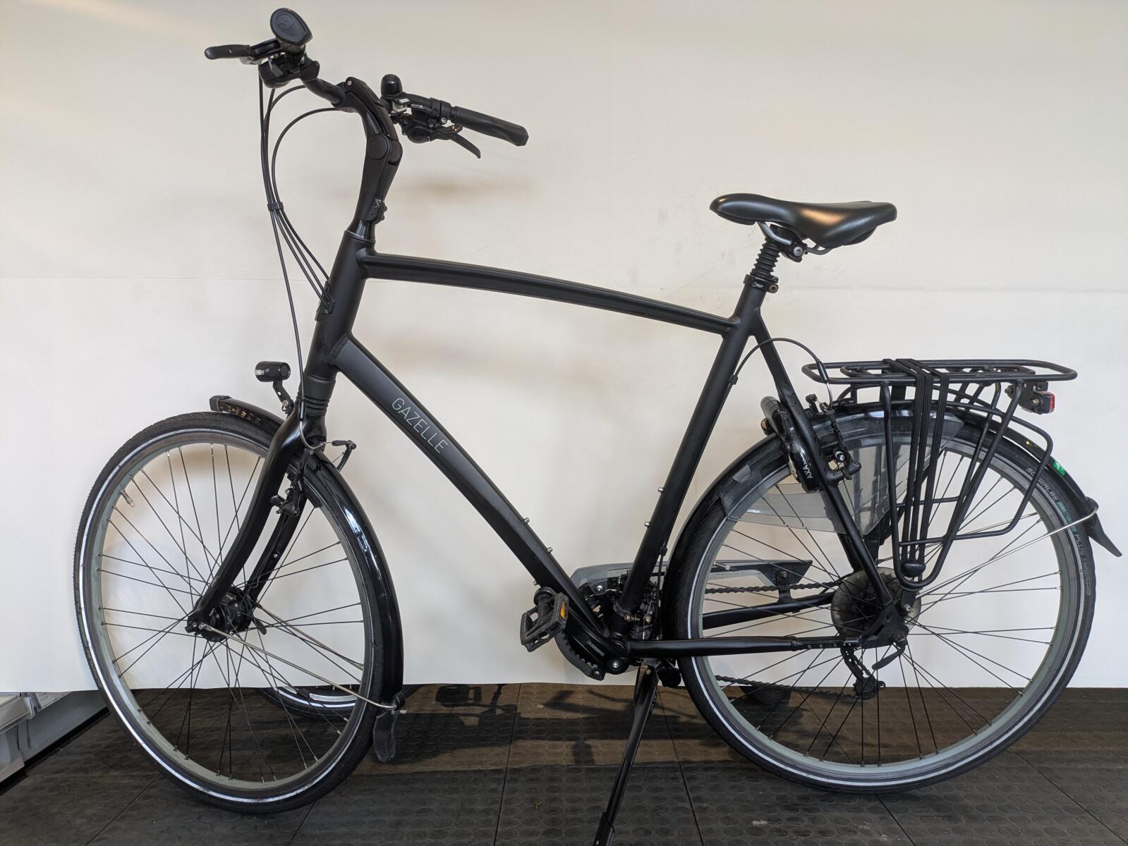 28 inch Gazelle Chamonix T27 met 27 versnellingen en vering. (4)