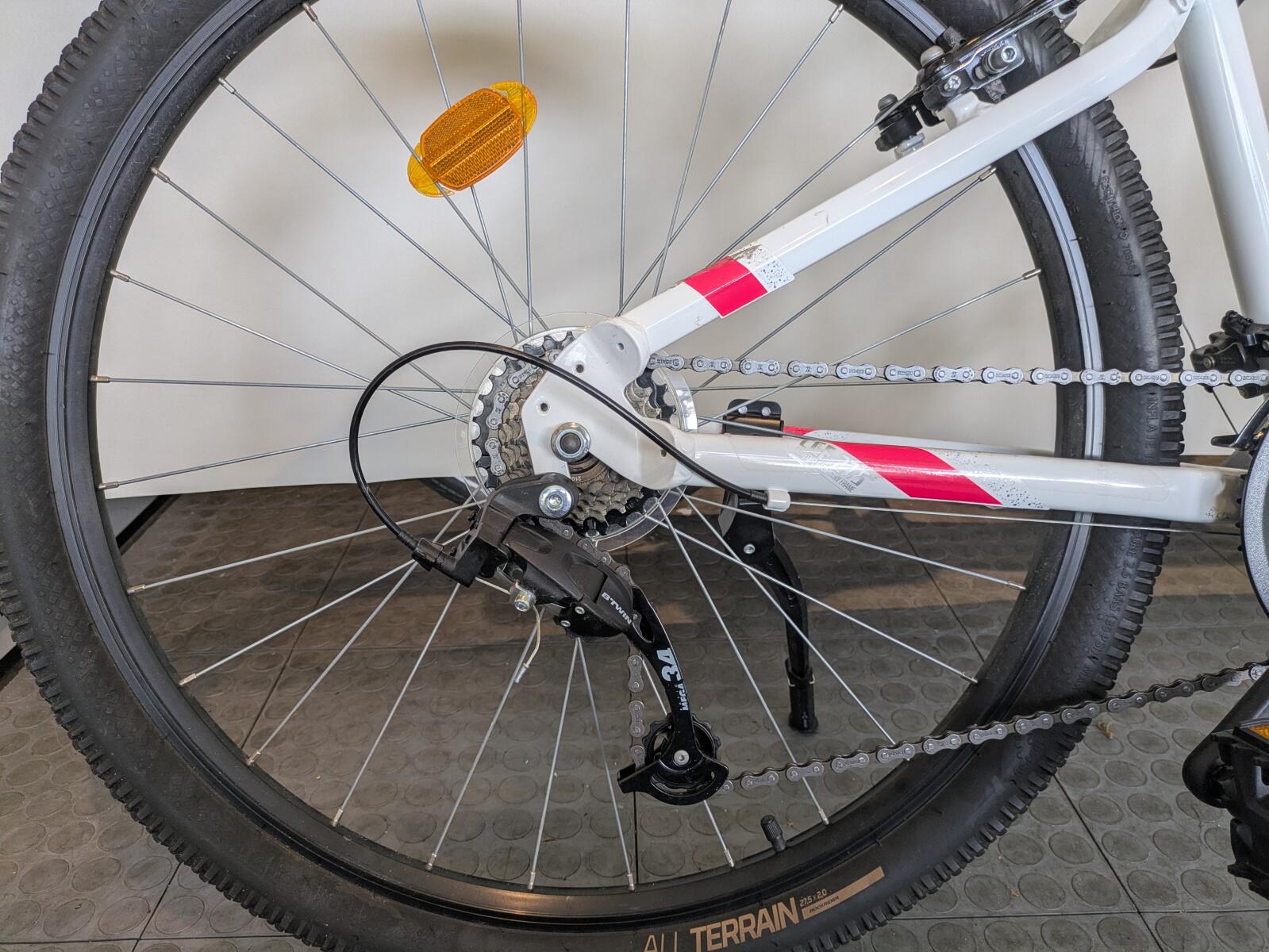 27,5 inch Rockrider ST100 met 21 versnellingen. (5)