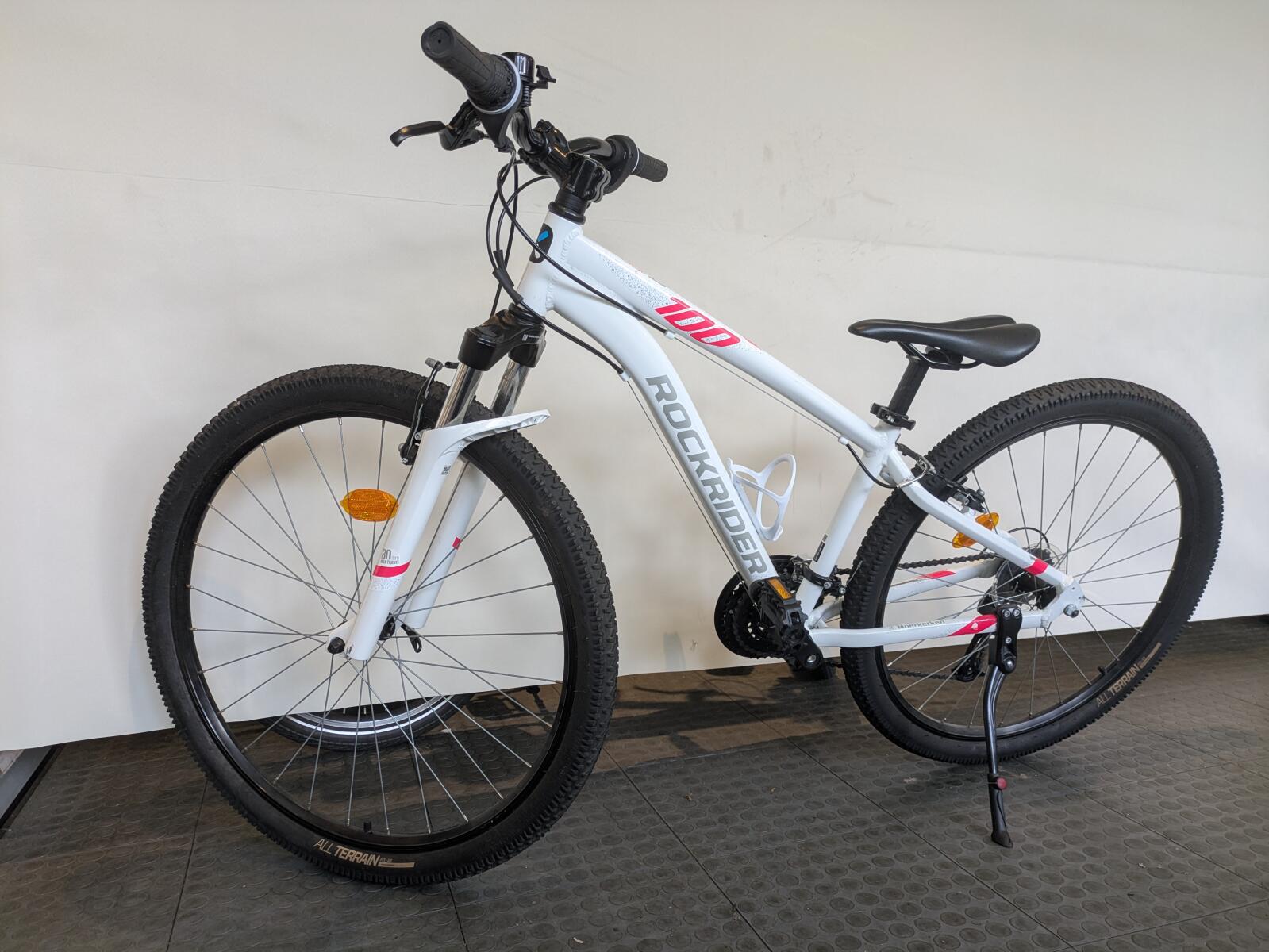 27,5 inch Rockrider ST100 met 21 versnellingen. (3)