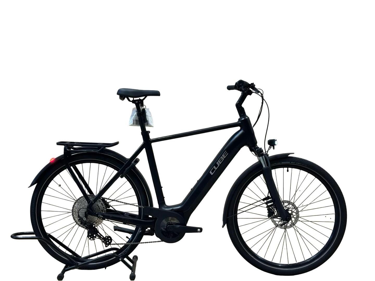 Cube Touring Hybrid Pro 625 E-Bike Shimano Deore 2024