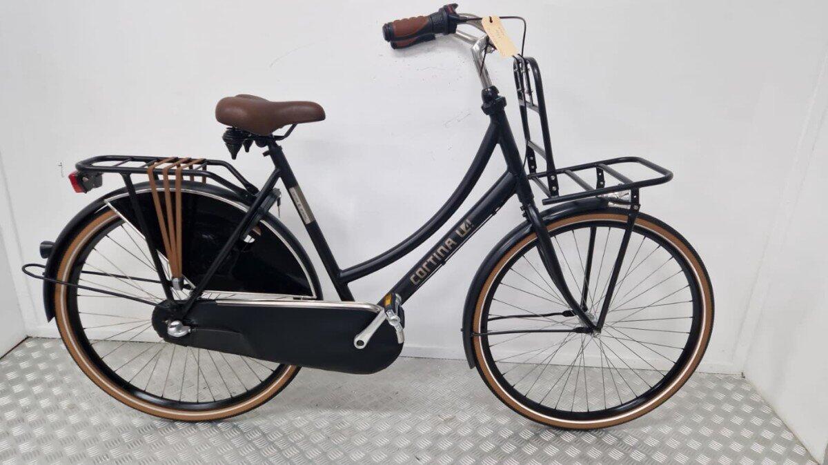 Cortina u4 | Gebruikt | 3 maanden garantie | 28 inch |, black