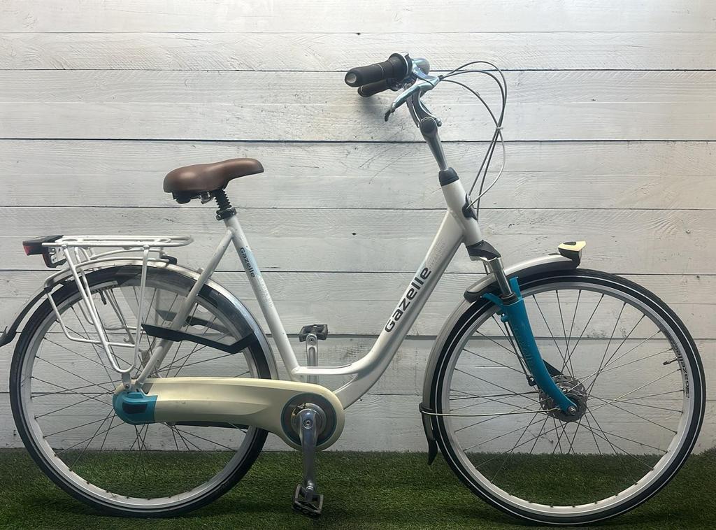 Gazelle city bike, orange