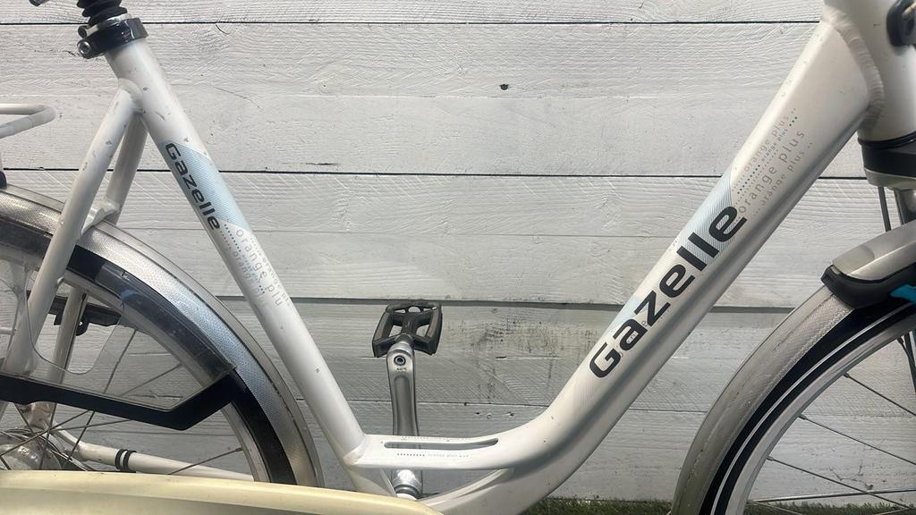 Gazelle city bike, orange (3)