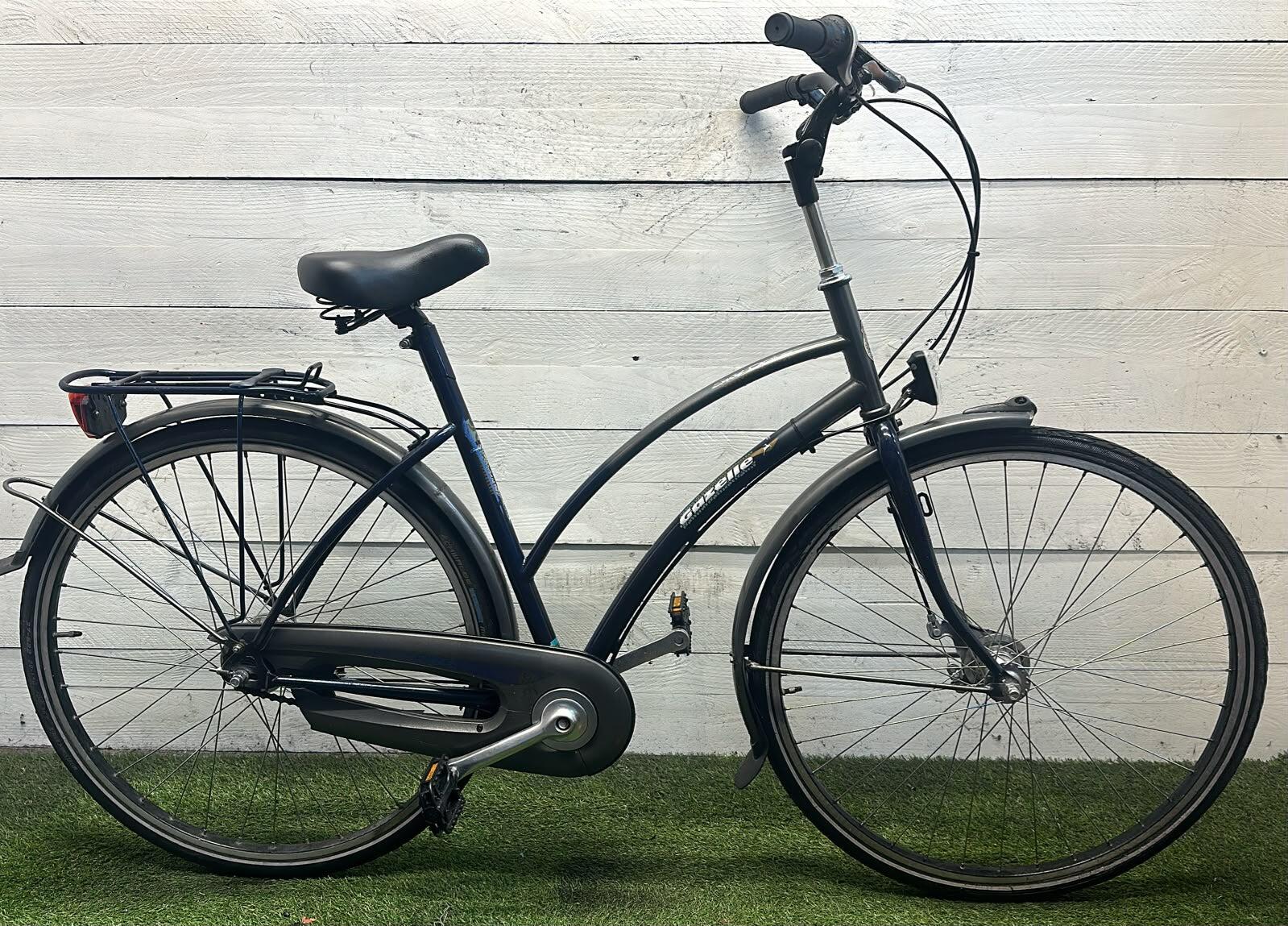 Gazelle city bike, black