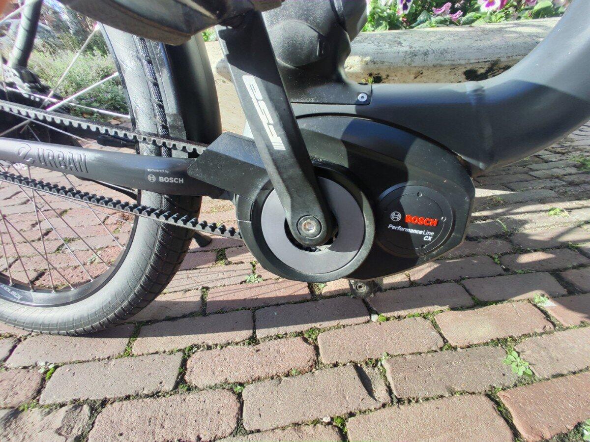 Victoria 11.9 urban, black (4)