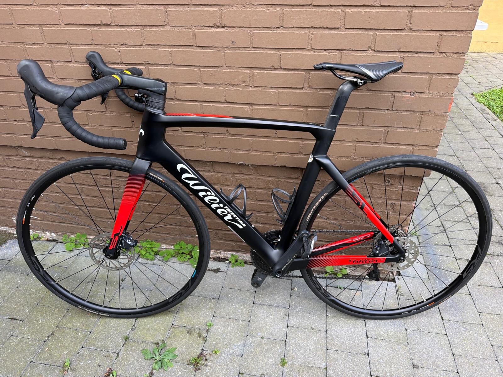 Zwart Wilier Cento SL10