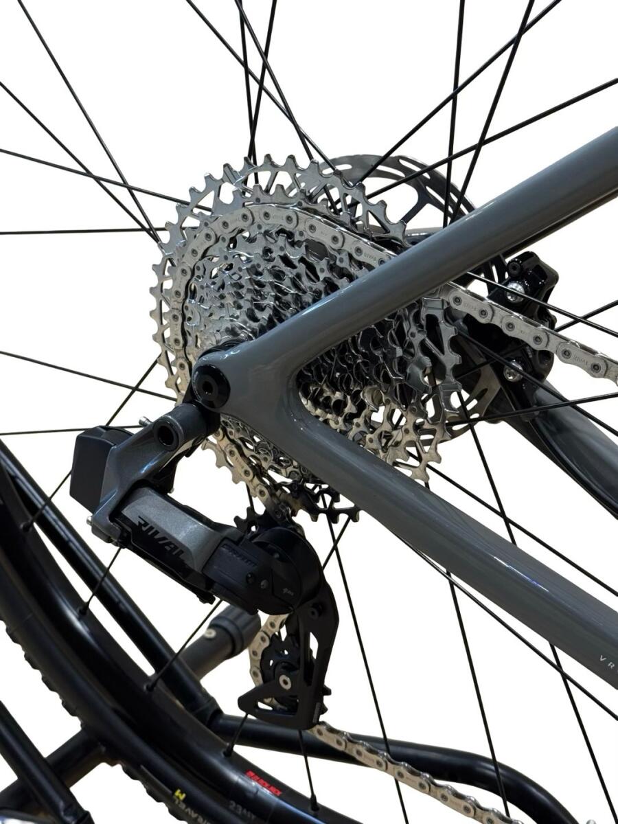 3T Racemax Boost Rival XPLR AXS Carbon Elektrische Gravelbike Sram 2024 (4)