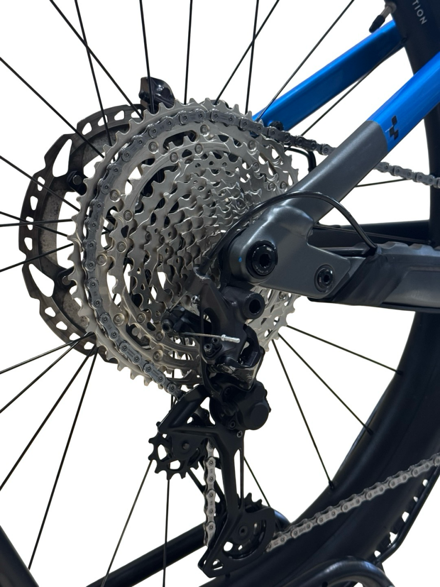 Cube Stereo Hybrid 160 HPC Actionteam 750 Carbon E-Mountainbike Shimano XT 2024 (4)