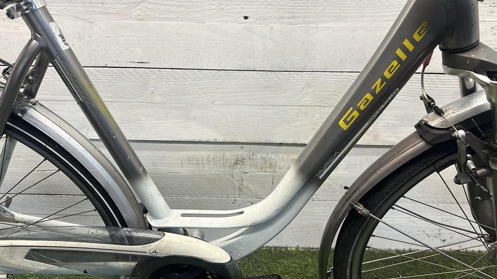 Gazelle city bike, white (3)