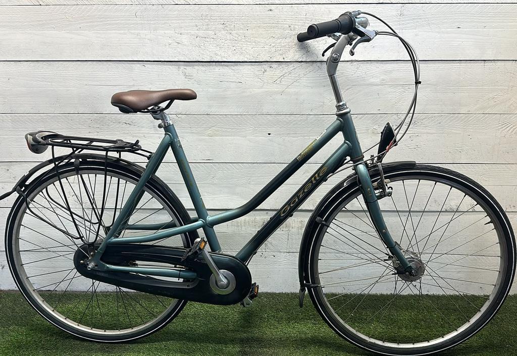 Gazelle city bike, orange