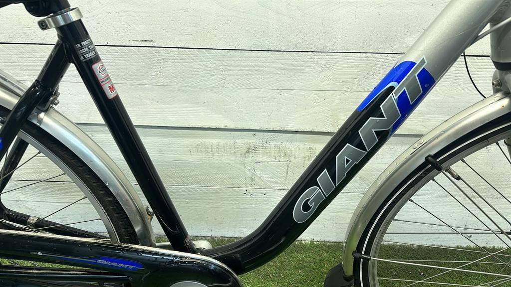 Giant city bike, black (3)