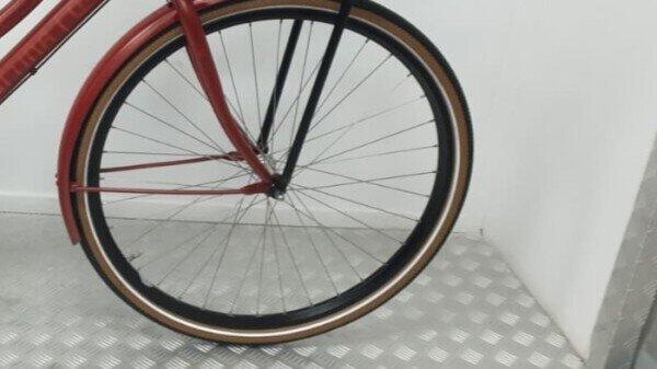 Cortina u4 | Gebruikt | 3 maanden garantie | 28 inch |, red (3)