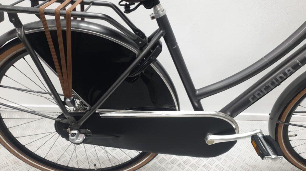 Cortina u4 | Gebruikt | 3 maanden garantie | 28 inch |, grey/metal (3)