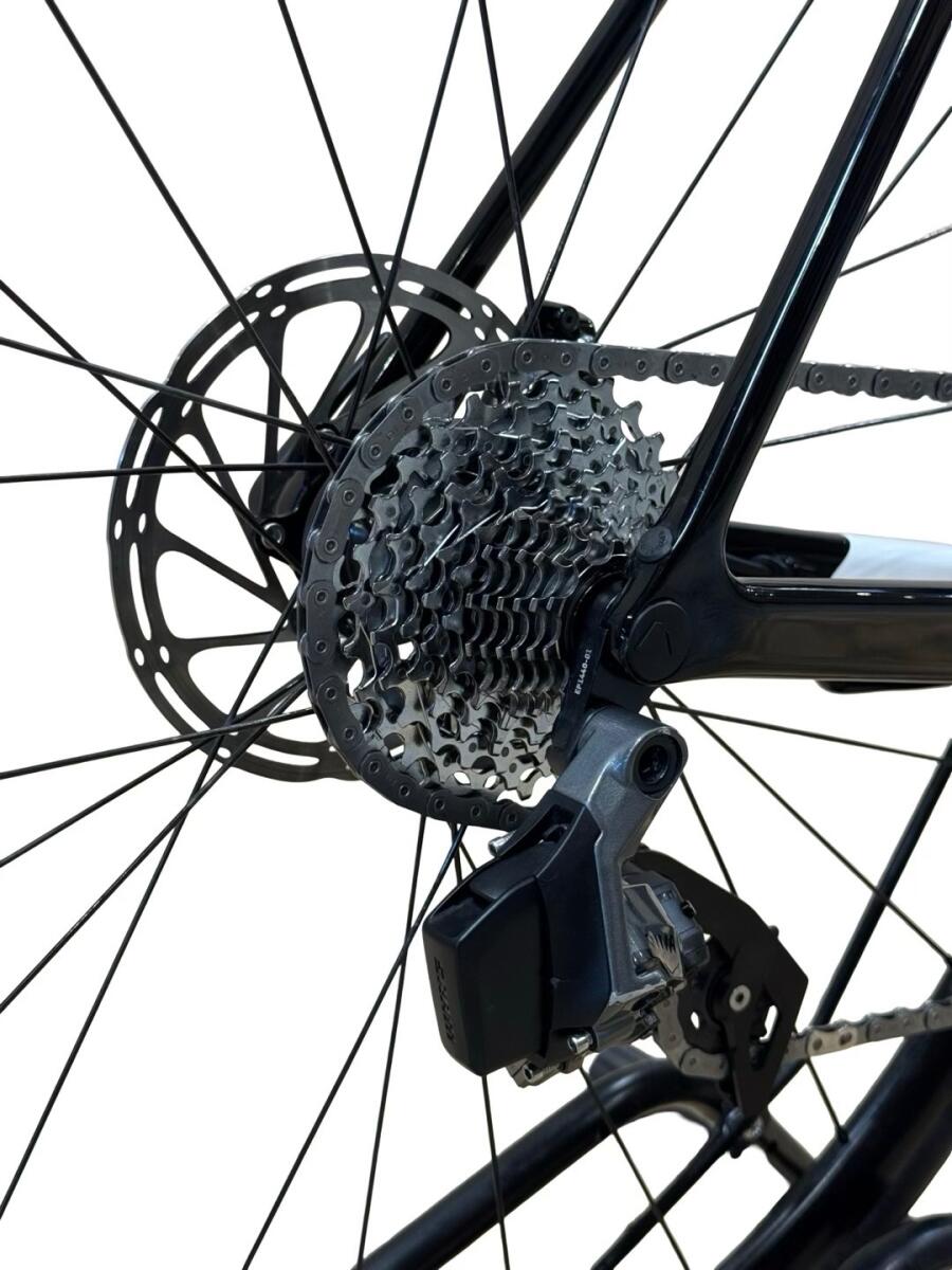 Canyon Ultimate CF SL 7 AXS Carbon Racefiets Sram Rival 2023 (4)