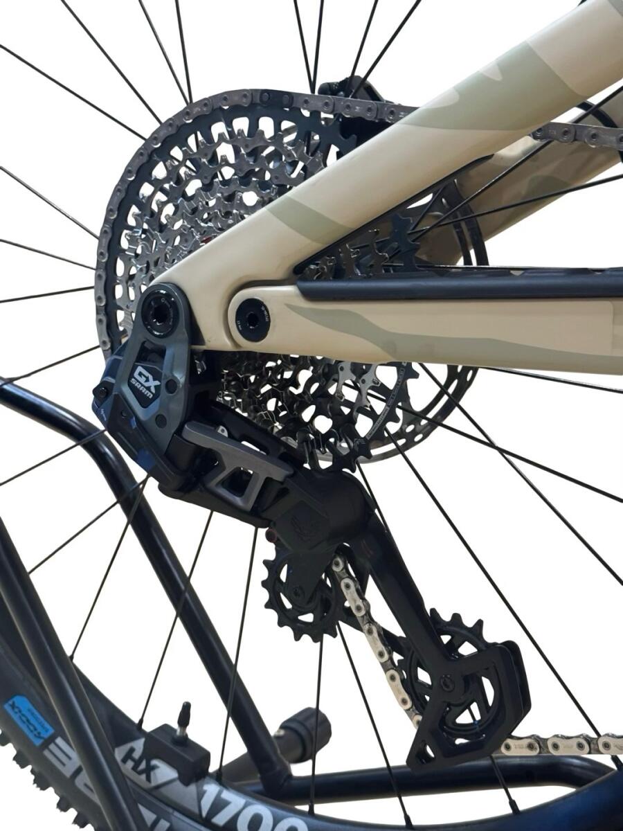 Canyon Neuron:ON CF 9 Carbon 29 inch E-Mountainbike Sram GX AXS 2023 (4)