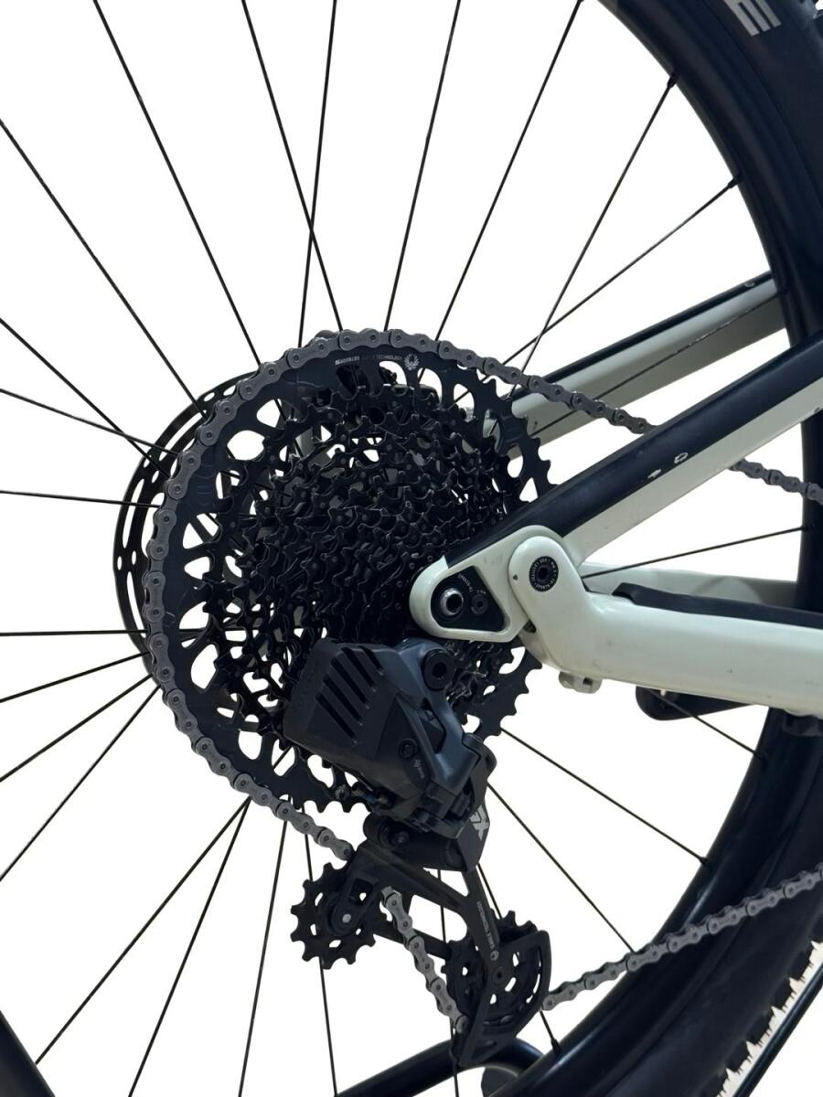 Canyon Neuron CF 9 SL Carbon 29 inch mountainbike Sram GX AXS 2022 (3)