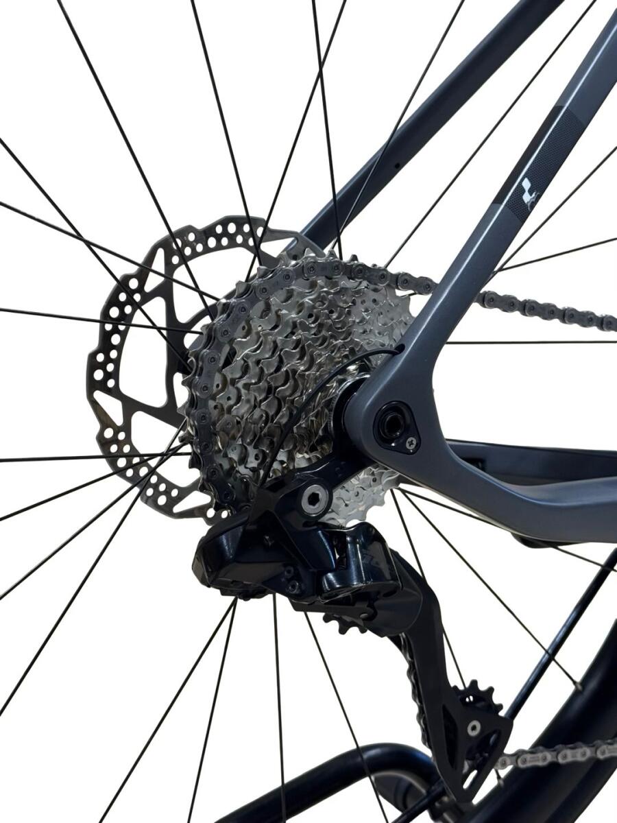 Cube Agree C:62 Carbon Racefiets Shimano 105 Di2 2024 (4)