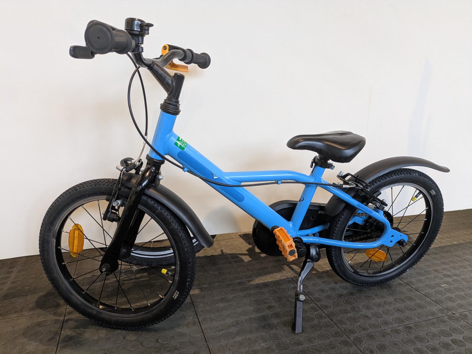 16 inch BTwin jongensfiets met handremmen. (3)