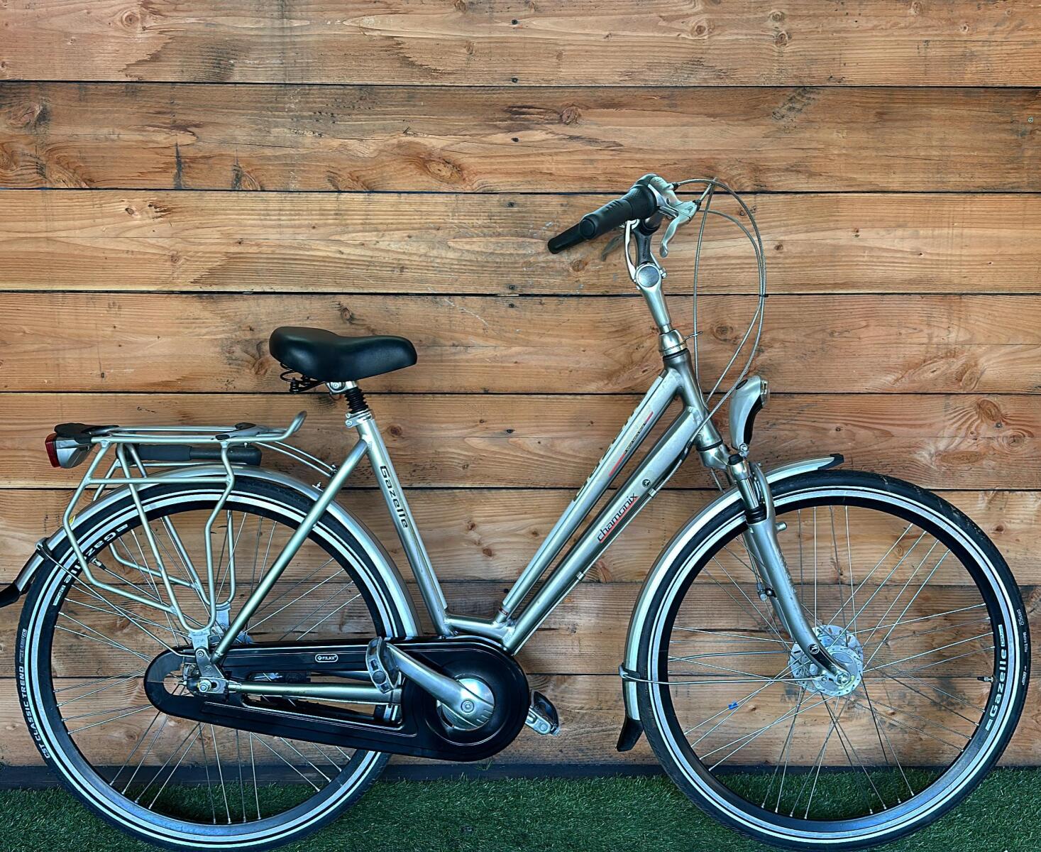 Gazelle Chamonix 8v 28inch 53cm - FREE DELIVERY