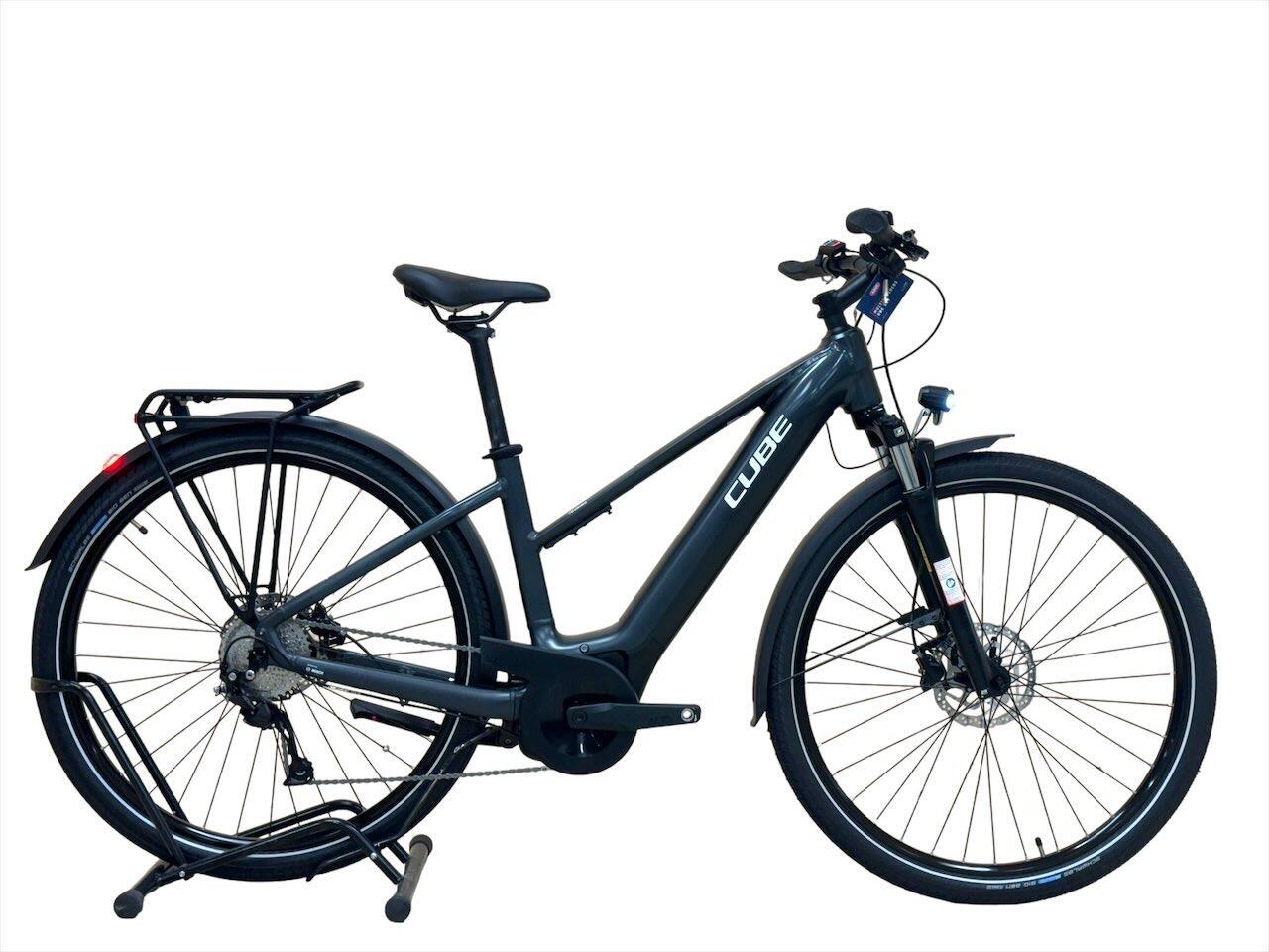Cube Touring Hybrid One 625 E-Bike Shimano Alivio 2024