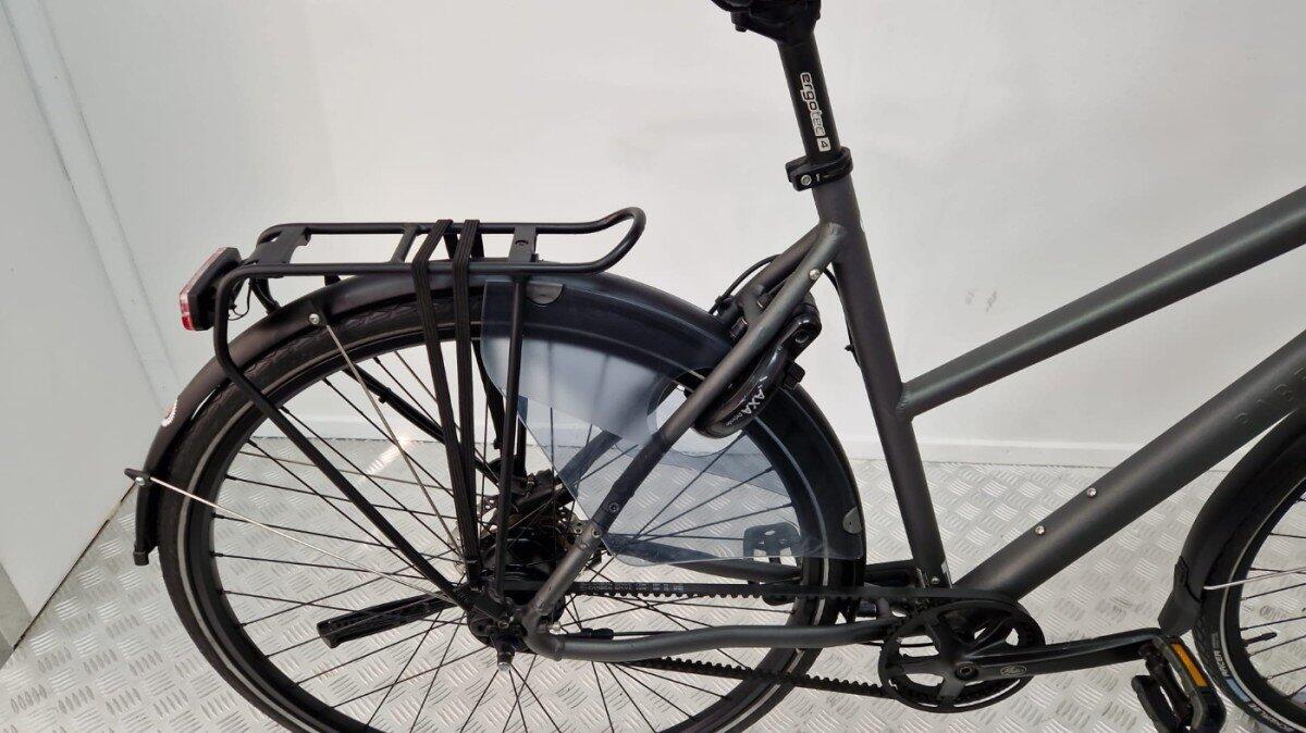 Hybride  | Gebruikt | 3 maanden garantie | 28 inch, grey/metal (4)